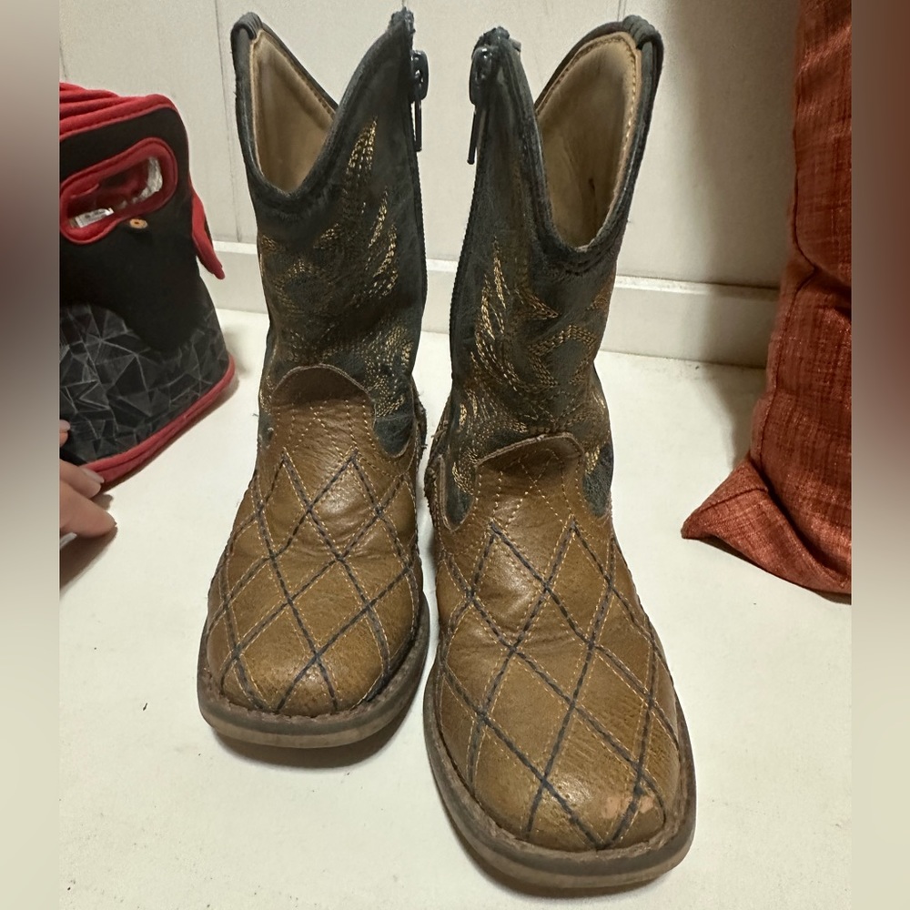 Roper Gently Used little boys zipper cowboy boots